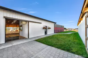 504 E Smith Rd, Bellingham, WA 98226 - Photo 4