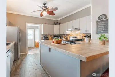 529 Douglas Street, Wenatchee, WA 98801 - Photo 16