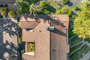 17442 NE 40th Pl, Redmond, WA 98052 - Photo 24