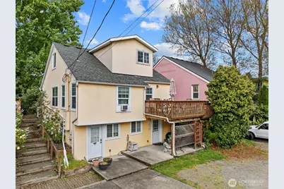 7842 Lake City Way NE, Seattle, WA 98115 - Photo 2