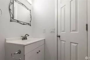 8311 19th Ave Ct E, Tacoma, WA 98404 - Photo 10