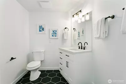 1845 N Hawthorne Drive, Tacoma, WA 98406 - Photo 24