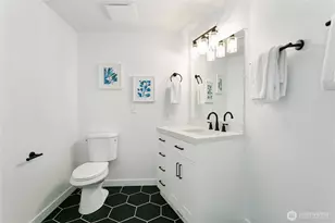 1845 N Hawthorne Dr, Tacoma, WA 98406 - Photo 24