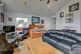 45 S Third St, Pacific Beach, WA 98571 - Photo 10