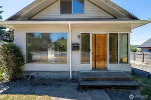 8723 7th Ave S, Seattle, WA 98108 - Photo 2