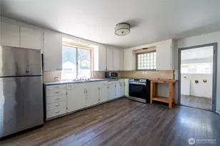 8723 7th Ave S, Seattle, WA 98108 - Photo 20