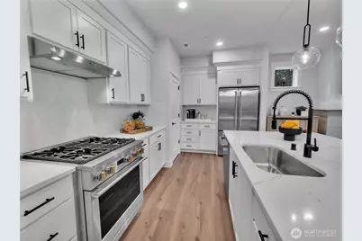 305 182nd Place SE, Bothell, WA 98012 - Photo 6