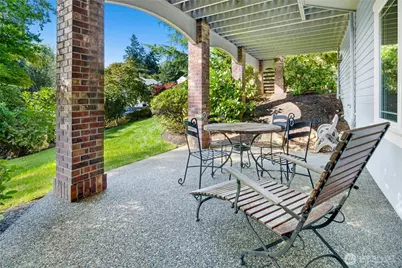 6105 155th Avenue SE, Bellevue, WA 98006 - Photo 32