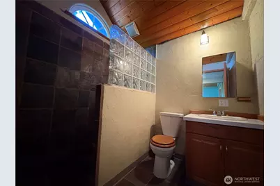 711 E Island Lake Drive, Shelton, WA 98584 - Photo 10