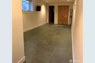 9380 Ferncliff Avenue NE, Bainbridge Island, WA 98110 - Photo 26