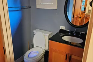 9380 Ferncliff Ave NE, Bainbridge Island, WA 98110 - Photo 10