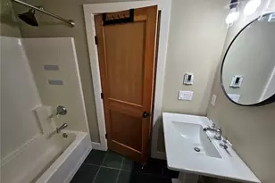 9380 Ferncliff Ave NE, Bainbridge Island, WA 98110 - Photo 12