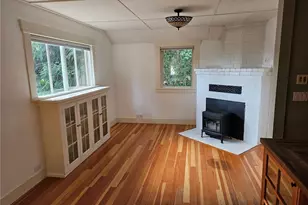 9380 Ferncliff Ave NE, Bainbridge Island, WA 98110 - Photo 6