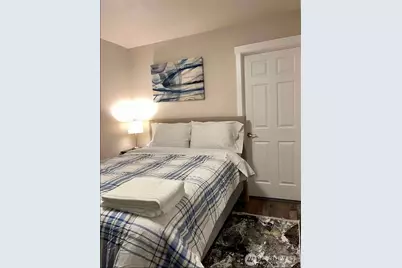 9240 39th Avenue S, Seattle, WA 98118 - Photo 14