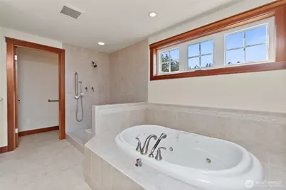 1015 Aqua Vista Lane, Camano Island, WA 98282 - Photo 24