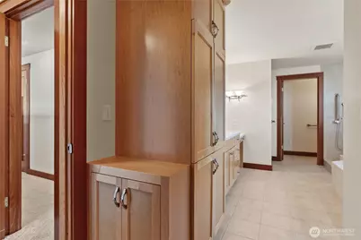 1015 Aqua Vista Lane, Camano Island, WA 98282 - Photo 22