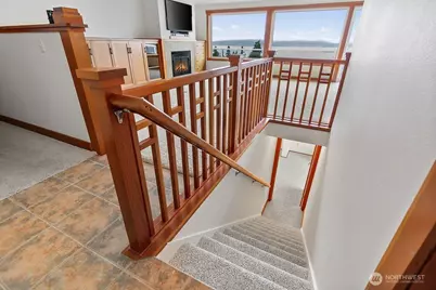 1015 Aqua Vista Lane, Camano Island, WA 98282 - Photo 26