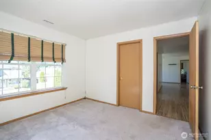 11220 212th St E, Graham, WA 98338 - Photo 30