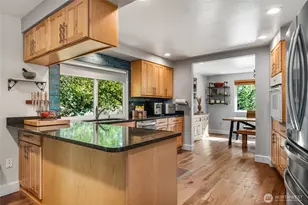 10414 SW 110th St, Vashon, WA 98070 - Photo 12