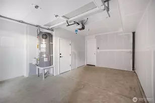 2108 1st Ave N, Seattle, WA 98109 - Photo 28