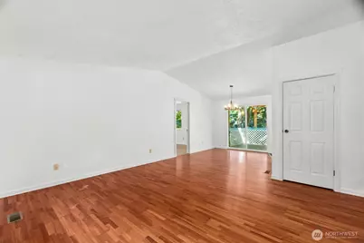 2510 17th Avenue NW, Olympia, WA 98502 - Photo 4