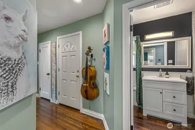 517 S Division Lane, Tacoma, WA 98418 - Photo 12