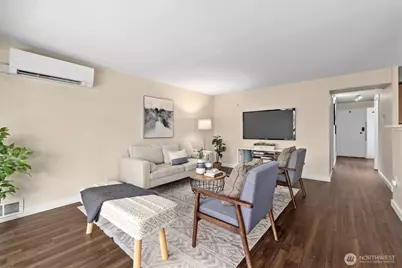1740 Melrose Avenue #203, Seattle, WA 98122 - Photo 4