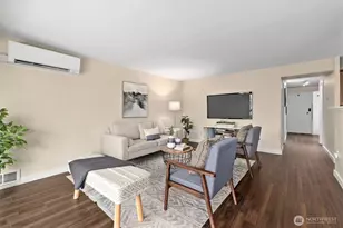 1740 Melrose Ave, Seattle, WA 98122 - Photo 4