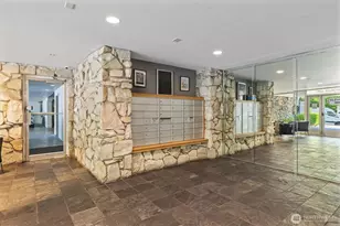 1740 Melrose Ave, Seattle, WA 98122 - Photo 24