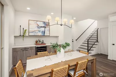 637 18th Avenue W, Kirkland, WA 98033 - Photo 10