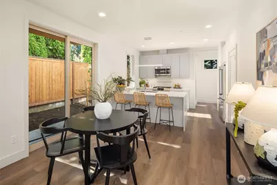 641 18th Avenue W, Kirkland, WA 98033 - Photo 4