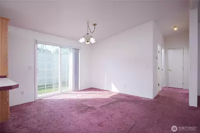 808 SE Mockingbird Drive, College Place, WA 99324 - Photo 6