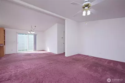 808 SE Mockingbird Drive, College Place, WA 99324 - Photo 2