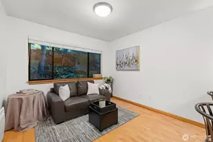 6423 Sand Point Way NE, Seattle, WA 98115 - Photo 18