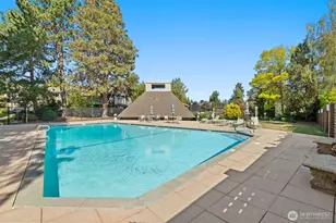 6423 Sand Point Way NE, Seattle, WA 98115 - Photo 38