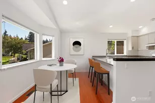 910 NW Leisure Ln, Bremerton, WA 98311 - Photo 10