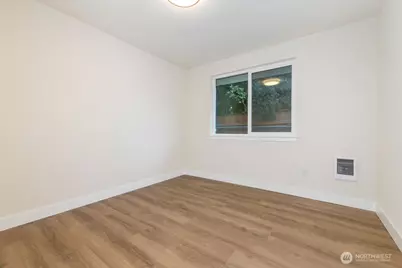 6314 Valley Avenue E, Fife, WA 98424 - Photo 14