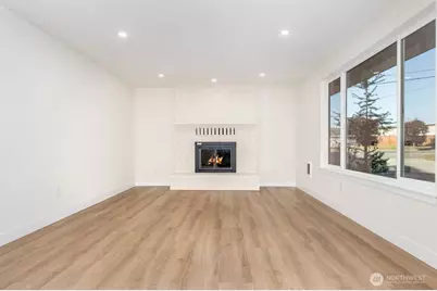 6314 Valley Avenue E, Fife, WA 98424 - Photo 10