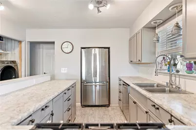 519 Locust Street, Omak, WA 98841 - Photo 14