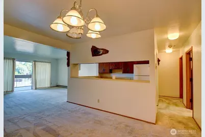 2021 Laventure Road #304, Mount Vernon, WA 98273 - Photo 4