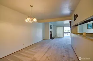 2021 Laventure Rd, Mount Vernon, WA 98273 - Photo 2