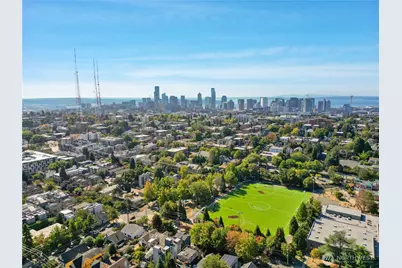 218 21st Avenue E, Seattle, WA 98112 - Photo 28