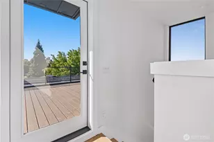 218 21st Ave E, Seattle, WA 98112 - Photo 30