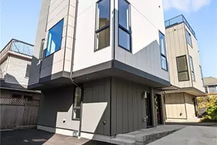 218 21st Ave E, Seattle, WA 98112 - Photo 38