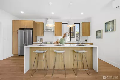 220 21st Avenue E, Seattle, WA 98112 - Photo 18