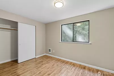 1271 Bay Lp SW, Tumwater, WA 98512 - Photo 22