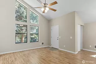 1271 Bay Lp SW, Tumwater, WA 98512 - Photo 6