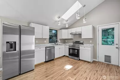 1271 Bay Lp SW, Tumwater, WA 98512 - Photo 8