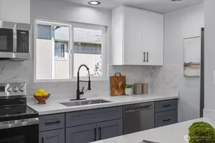 11250 57th Ave S, Seattle, WA 98178 - Photo 14