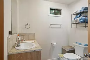 451 SE Alpine Ave, Shelton, WA 98584 - Photo 10